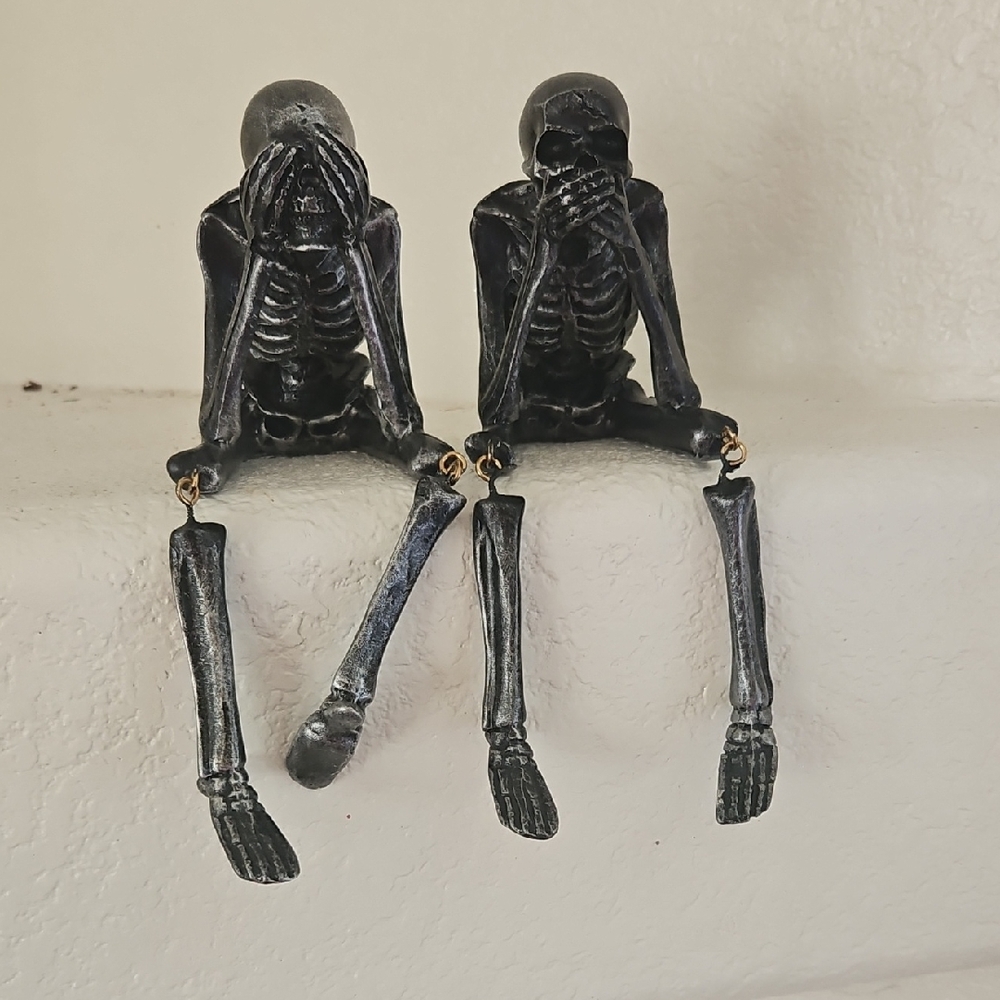 Black Skeleton Figurines Speak And See No Evil